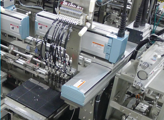 精密機(jī)械加工廠，小批量生產(chǎn)，但加工精度高